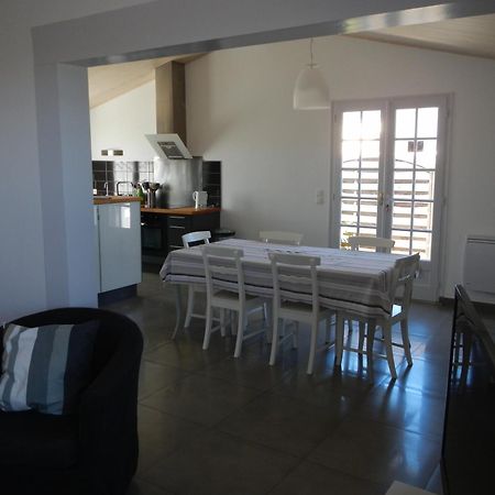 Villas Re Locations Vacances Saint-Clément-des-Baleines Zimmer foto